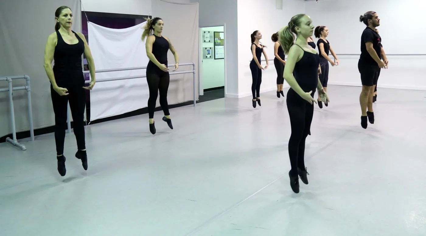 Tap class rehearsing